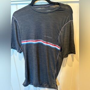 VISSLA Boys Size Large Youth Grey Red White & Blue Short Sleeve Tee Shirt